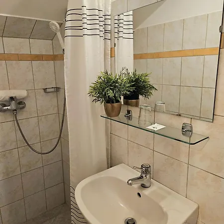 Mediterran Vendeghaz Gasthof 3*
