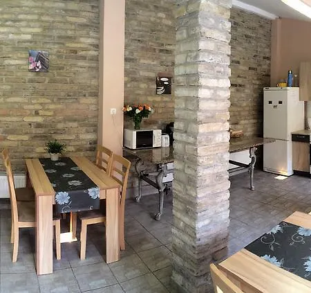 Mediterran Vendeghaz Guest house Kecskemet