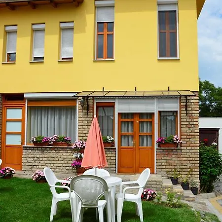 Mediterran Vendeghaz Guest house