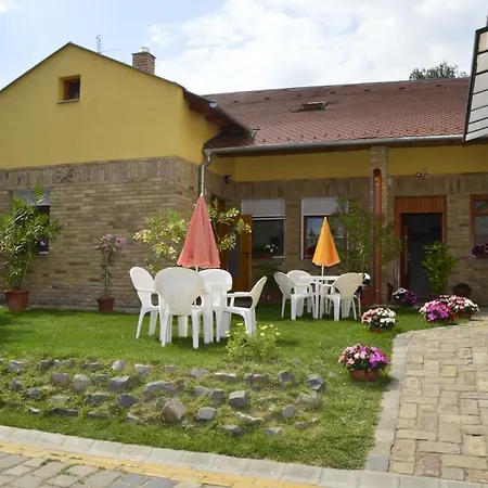 Guest house Mediterran Vendeghaz Kecskemet