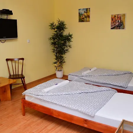Mediterran Vendeghaz Guest house Kecskemet