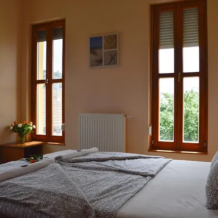 Mediterran Vendeghaz Guest house