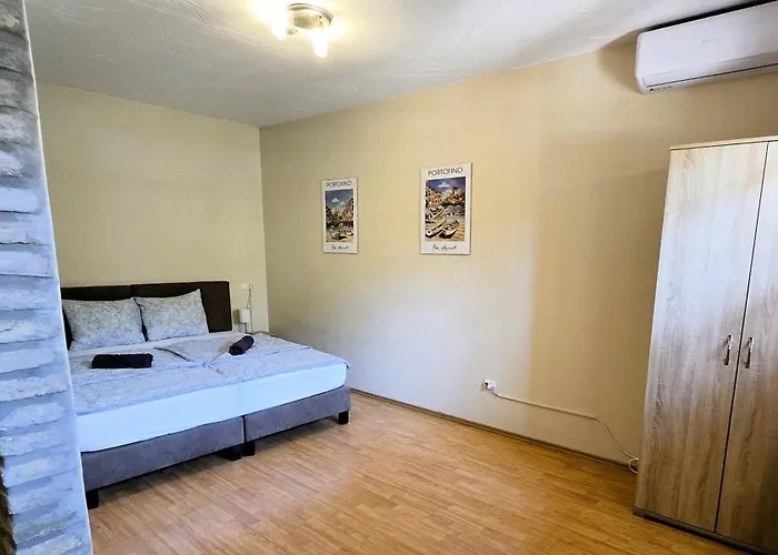Mediterran Vendeghaz Konukevi 3*