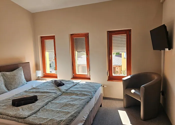 Mediterran Vendeghaz Konukevi 3*